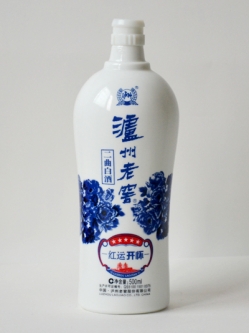 四川乳白烤花瓶